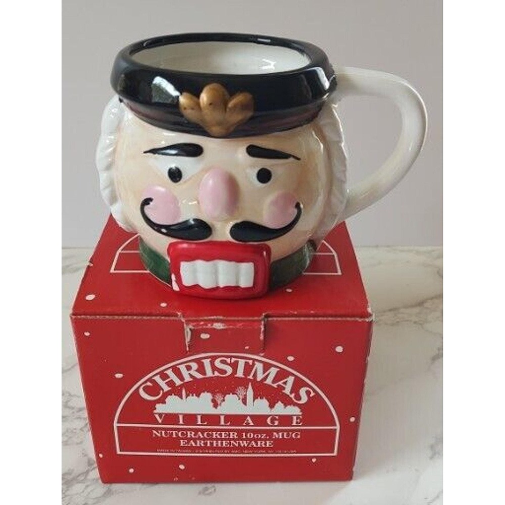 NOS Christmas Nutcracker Mug 10 Oz Christmas Village Earthenware Mug A18